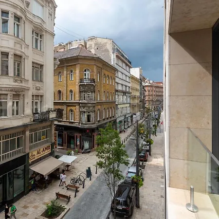 Appart hôtel Emerald Luxury Downtown With Free Sauna & Gym