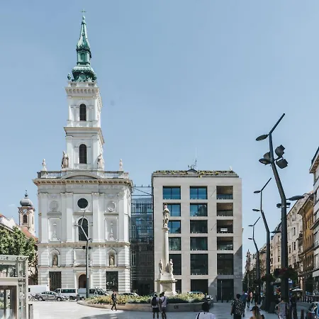Appart hôtel Emerald Luxury Downtown With Free Sauna & Gym